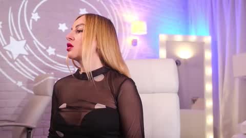 Snapshot of tais_athena chatting on 02.15.26 Margo online show from 02.15.26