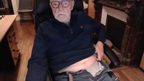 Snapshot of taisabaki54 chatting on 11.16.25 taisabaki54 online show from 11.16.25