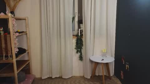 Lizzy online show from 11.20.25