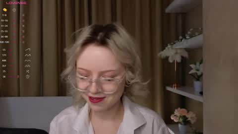 Emily online show from 03.12.25