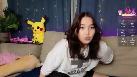 Soo Ying online show from 11.12.25