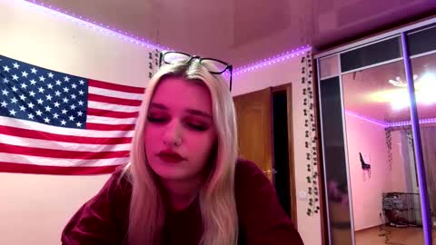 Mia online show from 03.02.26