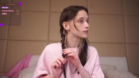 Mia online show from 07.06.26