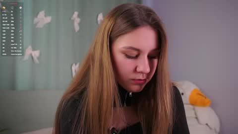 Molly online show from 05.22.26