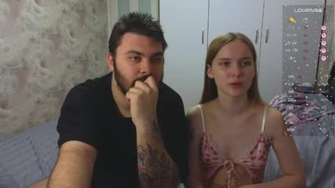 Snapshot of taiti_fox_cub chatting on 05.29.26 taiti_fox_cub online show from 05.29.26