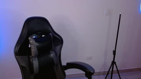 Snapshot of takeru___ chatting on 01.15.26 takeru___ online show from 01.15.26