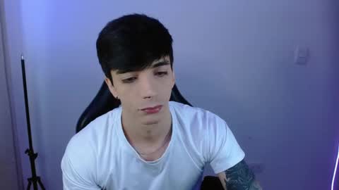 Snapshot of takeru___ chatting on 02.16.26 takeru___ online show from 02.16.26