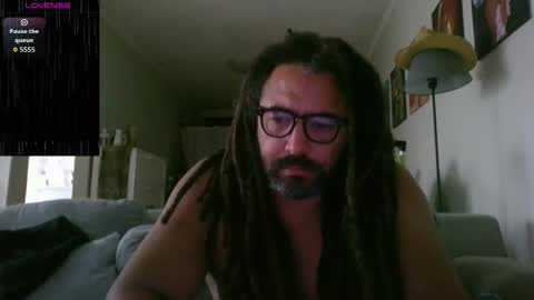 Snapshot of talent_scout_1 chatting on 10.29.25 Edge Master Flash online show from 10.29.25