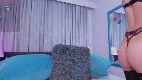 Talia Vega online show from 11.19.25