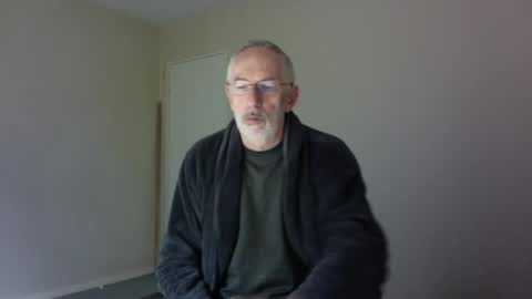 Snapshot of taliesin4321 chatting on 04.04.26 Jack Pierrot online show from 04.04.26