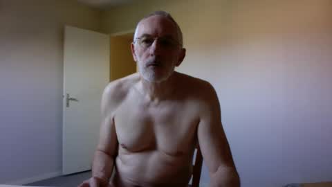 Snapshot of taliesin4321 chatting on 04.30.26 Jack Pierrot online show from 04.30.26