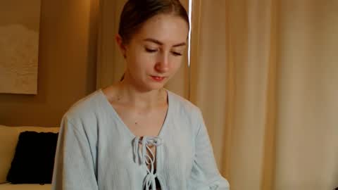  Kira  online show from 01.15.25