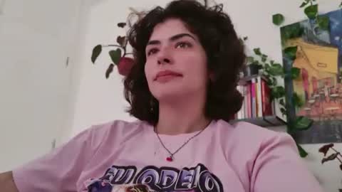 Snapshot of talimajid chatting on 11.30.25 Tali Majid online show from 11.30.25