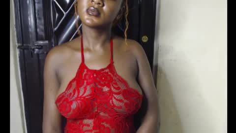 Snapshot of tall_choco chatting on 01.14.26 tall_choco online show from 01.14.26