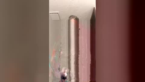 Snapshot of tallahasman chatting on 12.22.25 tallahasman online show from 12.22.25