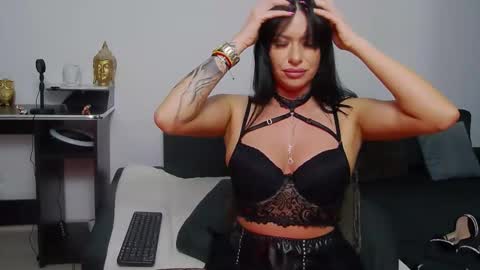 Snapshot of tallida69 chatting on 03.27.26 Tallida online show from 03.27.26