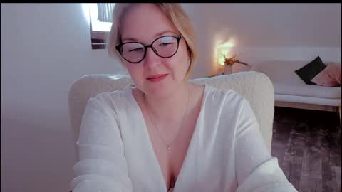 tallinnlove online show from 06.01.26