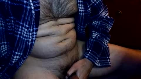 Snapshot of talltannhandsome chatting on 12.16.25 talltannhandsome online show from 12.16.25