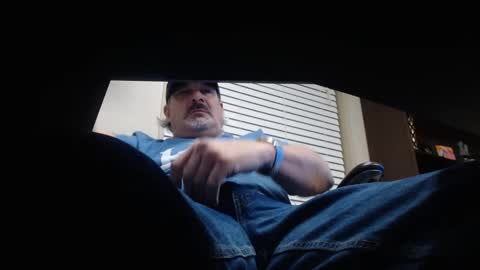 Snapshot of talltexxxan chatting on 02.05.25 talltexxxan online show from 02.05.25