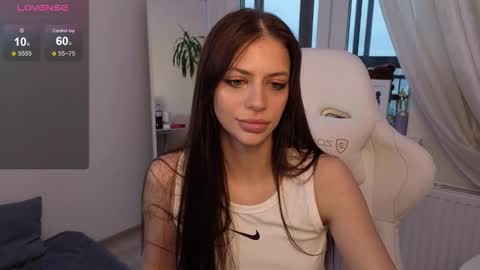 Daria Promisess online show from 11.24.25