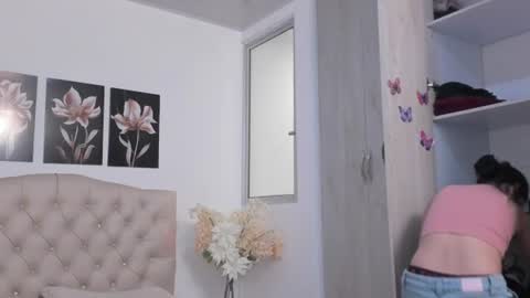 Hi im sara online show from 07.30.26
