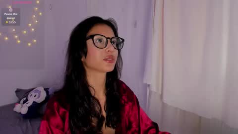 Snapshot of tamara_aluna_ chatting on 12.04.25 Tamy online show from 12.04.25