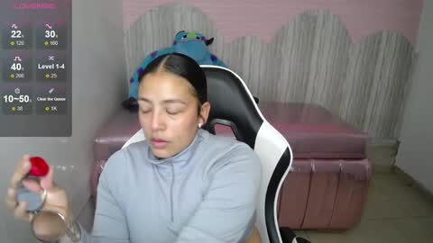 Tamara online show from 11.24.25