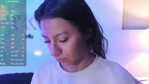 Snapshot of tamaraakins chatting on 10.29.25 Tamy online show from 10.29.25