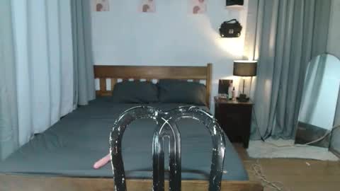 Kylie online show from 01.06.26