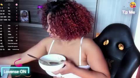 T A M M Y  online show from 01.28.25