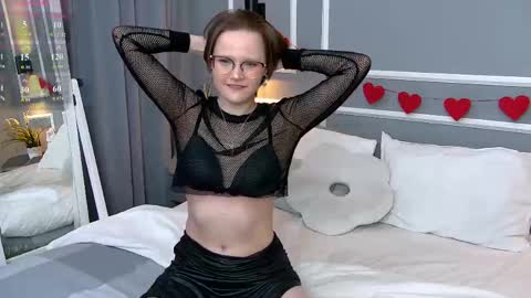 Snapshot of tammymays chatting on 05.23.26 Tammy Mays online show from 05.23.26