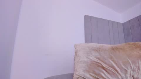 Tamy Leen online show from 01.11.25