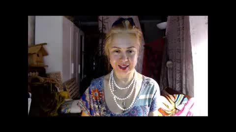 Snapshot of tanganiika chatting on 11.18.25 Milena online show from 11.18.25