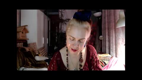 Snapshot of tanganiika chatting on 11.23.25 Milena online show from 11.23.25