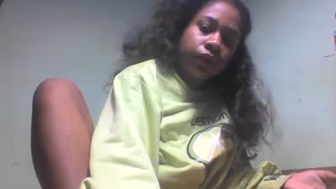 Snapshot of tania1102 chatting on 02.18.25 tania1102 online show from 02.18.25