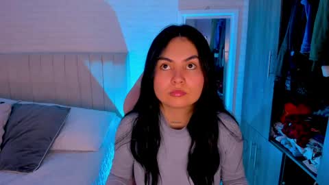tania_rose1 online show from 04.26.26
