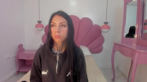 Snapshot of tanit_angels chatting on 12.29.24 TANIT ANGELS online show from 12.29.24