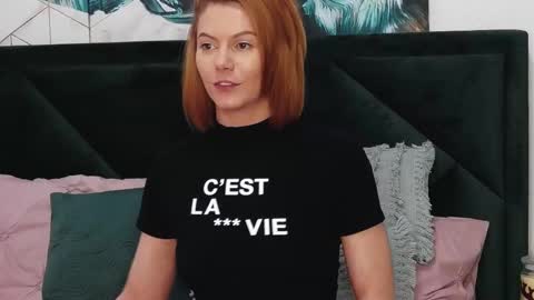 Snapshot of taniyagrey chatting on 03.04.25 tanyaGrey online show from 03.04.25