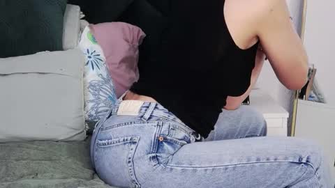 Snapshot of taniyagrey chatting on 02.24.26 tanyaGrey online show from 02.24.26