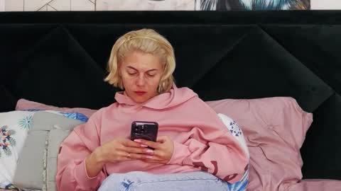 tanyaGrey online show from 03.10.26