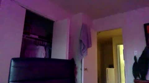 Dr. Love online show from 12.18.25