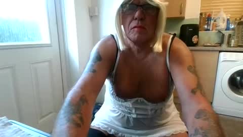 tanya_sissie_somerset online show from 10.20.25