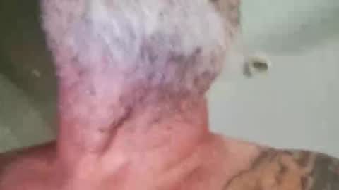 Snapshot of tap_water_drinking chatting on 09.11.25 rad online show from 09.11.25