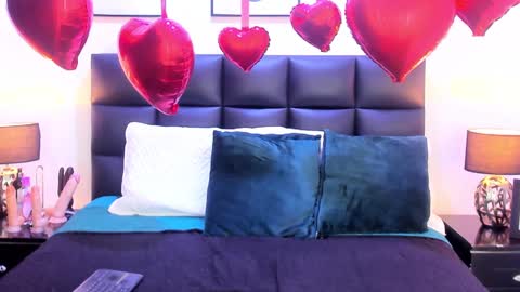 taracarsonn online show from 02.11.25