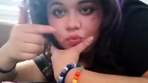 Tara Esa online show from 07.11.26