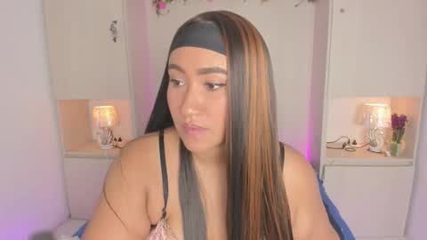  T A R A  online show from 02.01.26