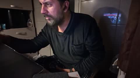 tarkan198 online show from 11.14.25