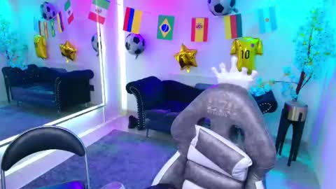 Snapshot of tarlywho chatting on 06.17.26 Tarly Who online show from 06.17.26