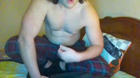 Snapshot of tarzanwild68 chatting on 12.02.24 TarzanWild68 online show from 12.02.24