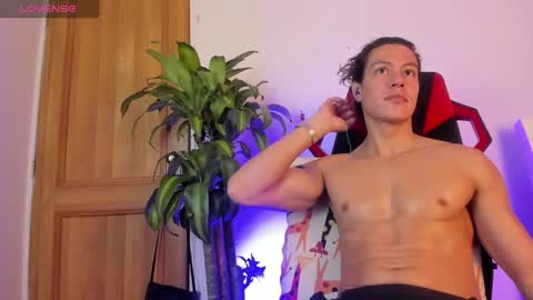 Tarzan online show from 12.04.24